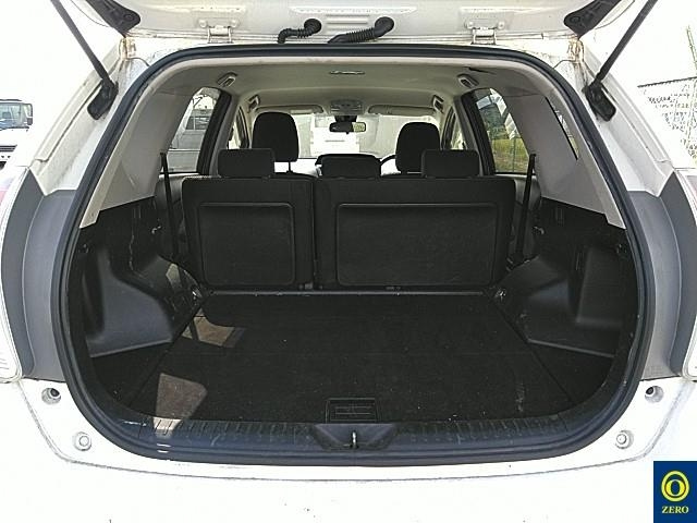 TOYOTA PRIUS ALPHA 2018