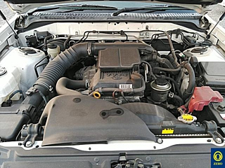 TOYOTA CROWN COMFORT 2013