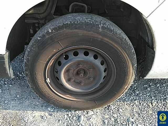 NISSAN CARAVAN VAN 2018