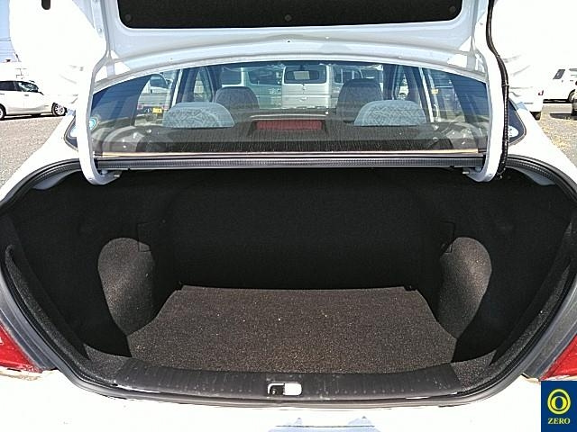 NISSAN TIIDA LATIO 2010