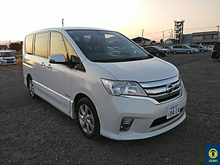 NISSAN SERENA 2013