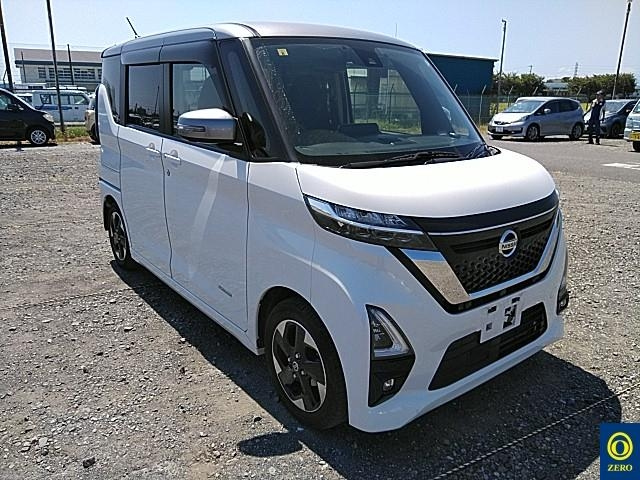NISSAN ROOX 2020