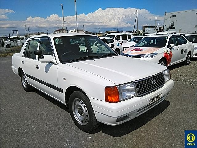 TOYOTA CROWN COMFORT 2013