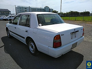 TOYOTA CROWN COMFORT 2013
