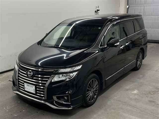 NISSAN ELGRAND 2015