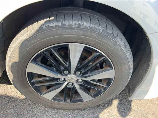 TOYOTA WISH 2015