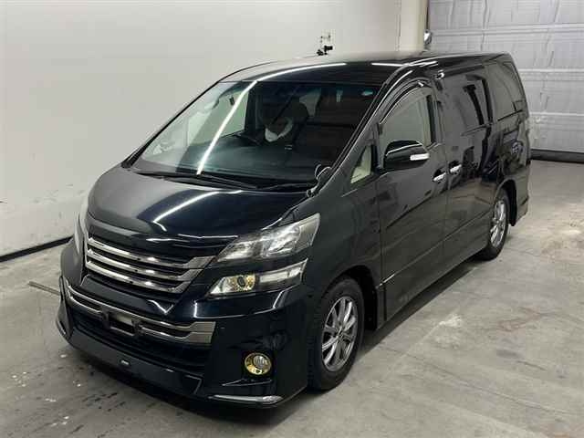 TOYOTA VELLFIRE 2013