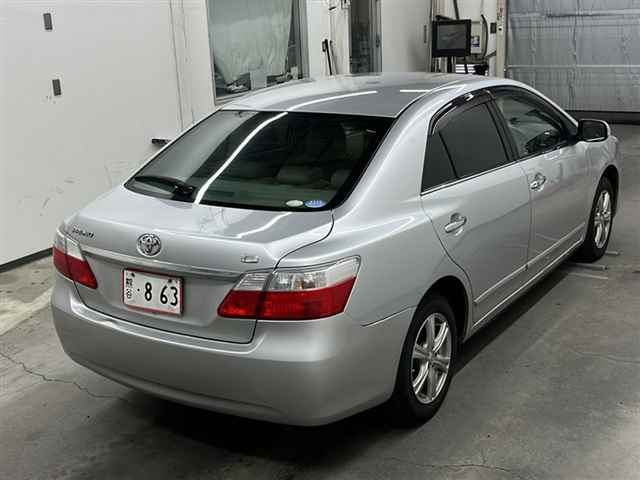 TOYOTA PREMIO 2010