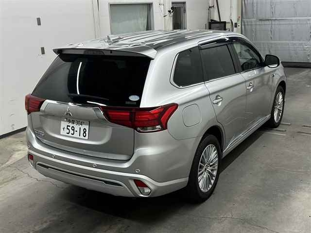 MITSUBISHI OUTLANDER PHEV 2019