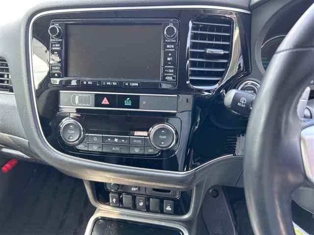 MITSUBISHI OUTLANDER PHEV 2019