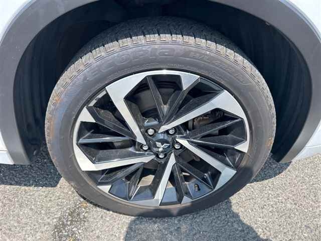 MITSUBISHI OUTLANDER PHEV 2023