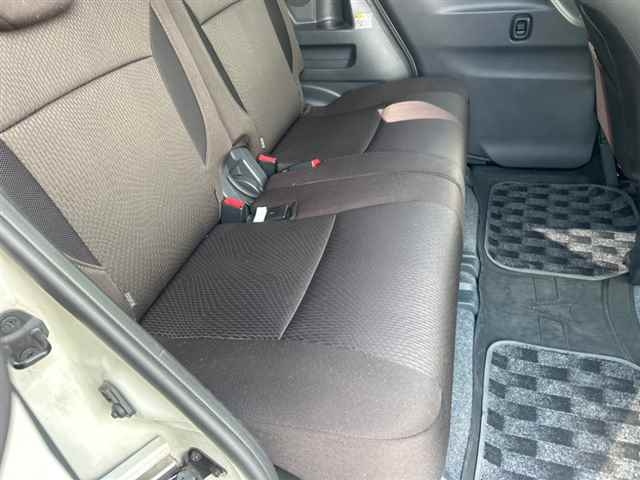 MITSUBISHI DELICA D2 2012