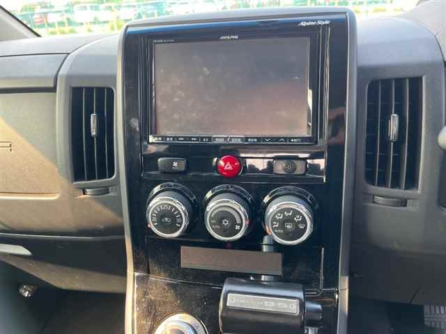 MITSUBISHI DELICA D5 2013