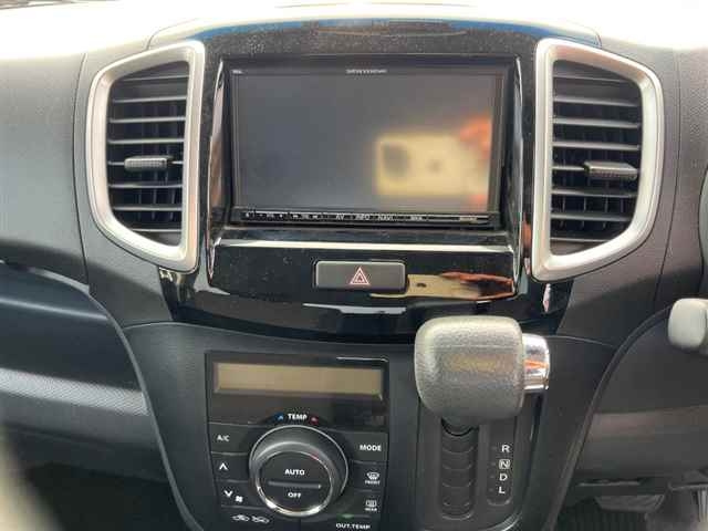 MITSUBISHI DELICA D2 2015