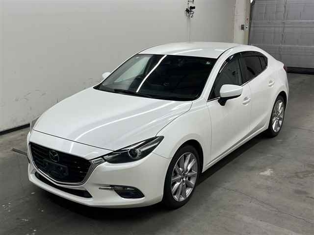 MAZDA AXELA 2016