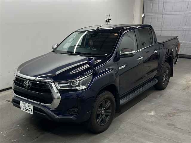 TOYOTA HILUX 2022
