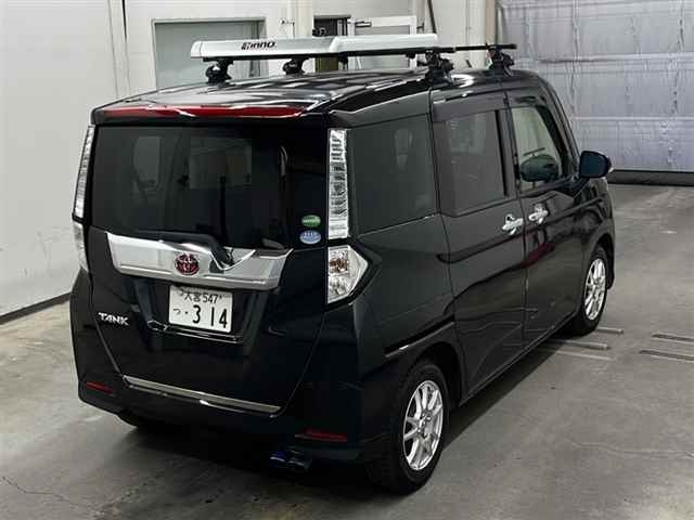 TOYOTA TANK 2019
