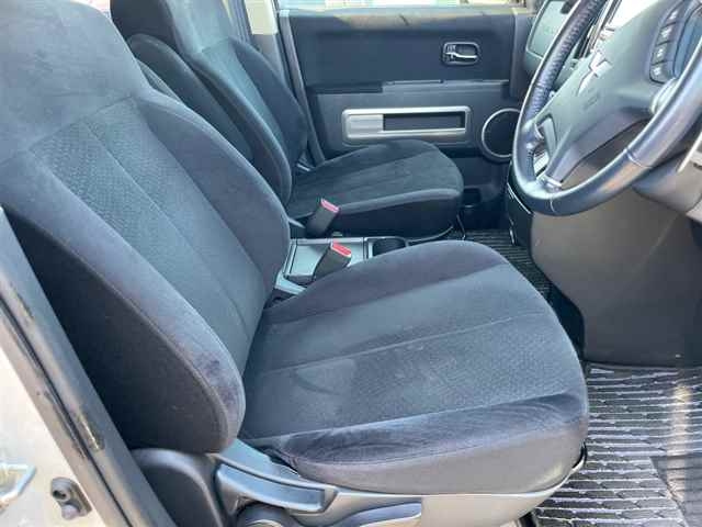 MITSUBISHI DELICA D5 2018
