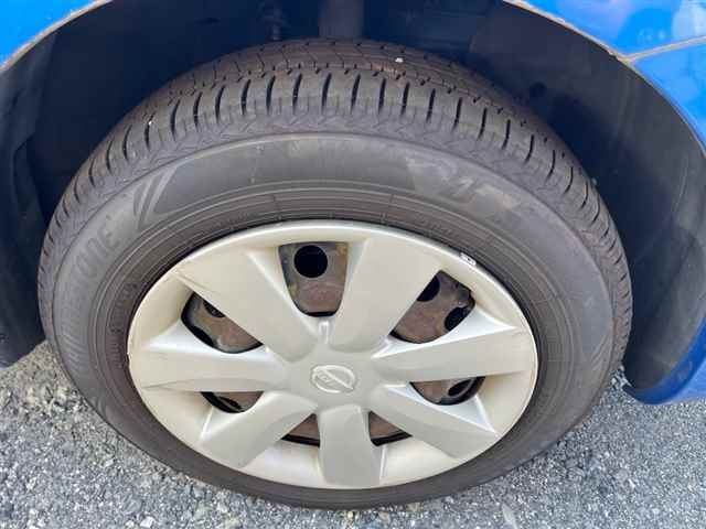 NISSAN MARCH 2010