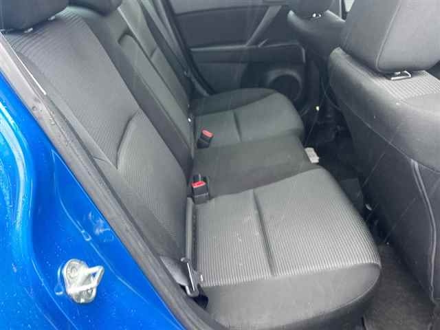 MAZDA AXELA 2012