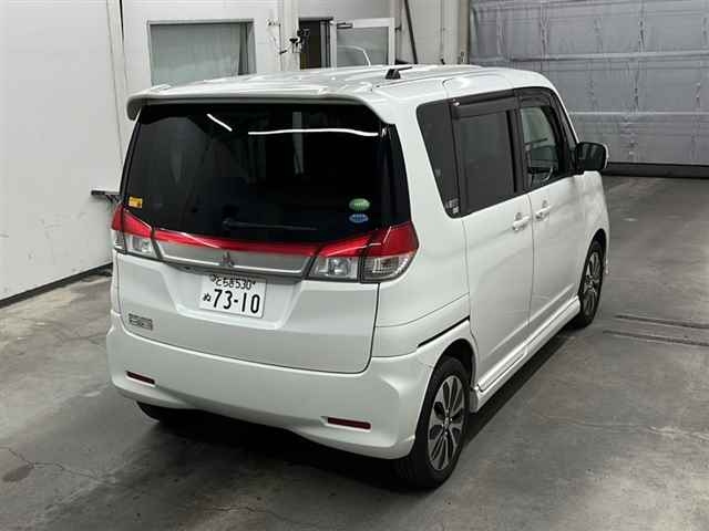 MITSUBISHI DELICA D2 2014