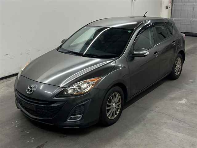 MAZDA AXELA 2011