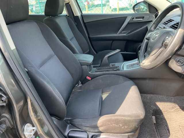 MAZDA AXELA 2011