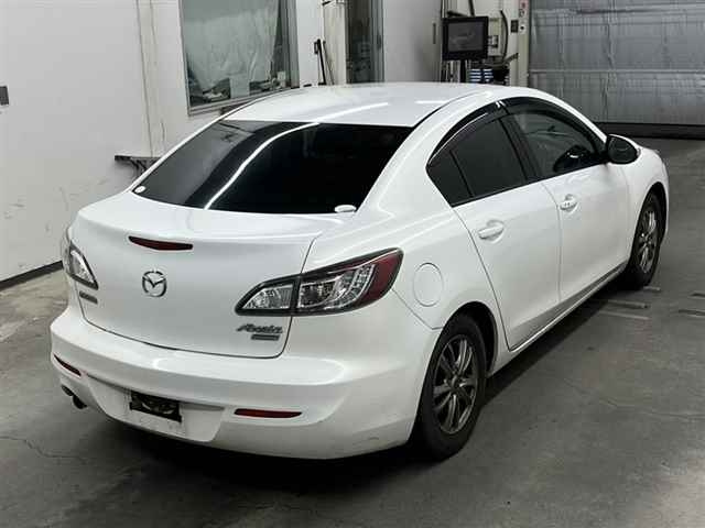 MAZDA AXELA 2013
