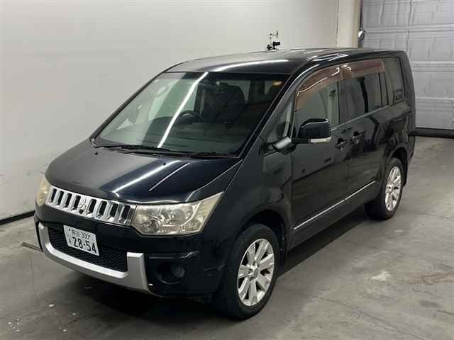 MITSUBISHI DELICA D5 2008