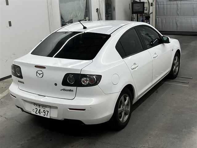 MAZDA AXELA 2009