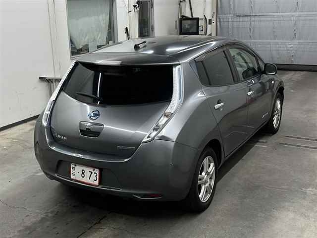 NISSAN LEAF 2014