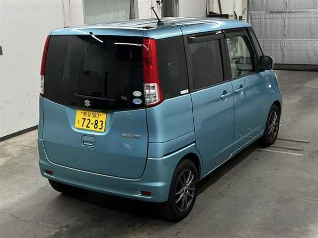 SUZUKI PALETTE 2010