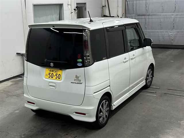 SUZUKI PALETTE 2013