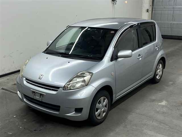 TOYOTA PASSO 2010