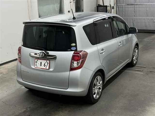 TOYOTA RACTIS 2010