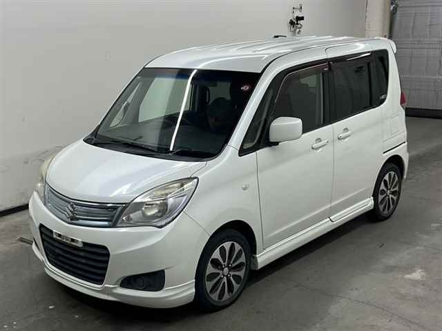SUZUKI SOLIO 2014