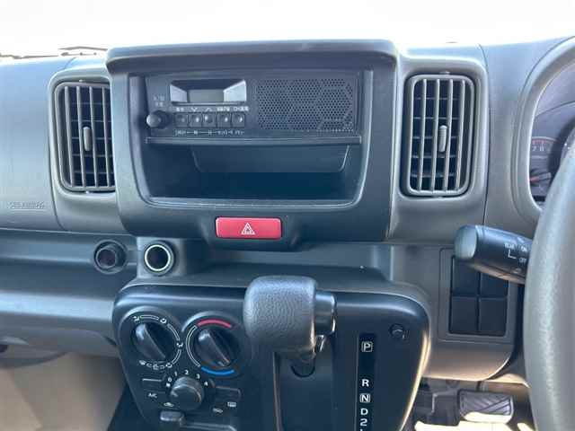 MITSUBISHI MINICAB VAN 2021