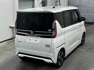 NISSAN ROOX 2020