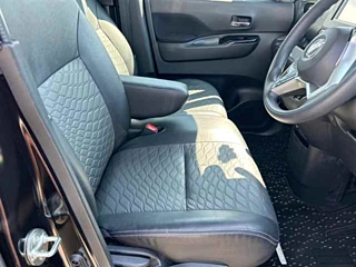 NISSAN ROOX 2022