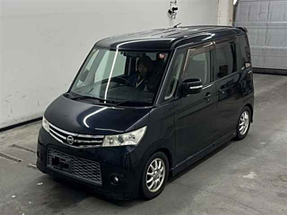 NISSAN ROOX 2010