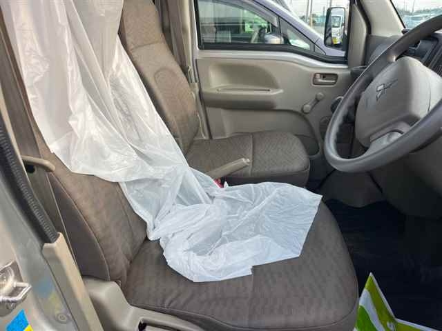 MITSUBISHI MINICAB VAN 2019