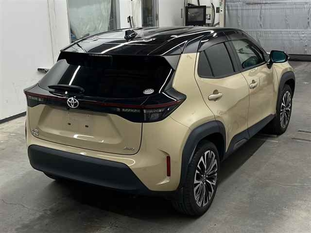 TOYOTA YARIS CROSS 2021