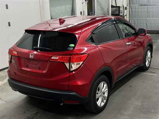 HONDA VEZEL 2016