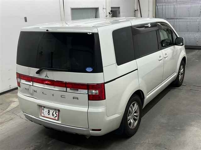 MITSUBISHI DELICA D5 2018