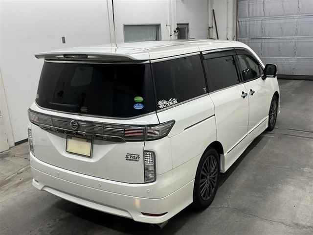 NISSAN ELGRAND 2019