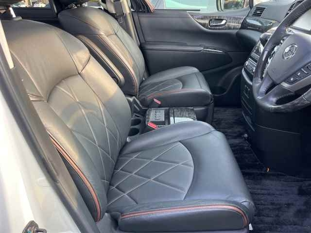 NISSAN ELGRAND 2019