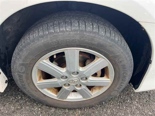 TOYOTA NOAH 2009