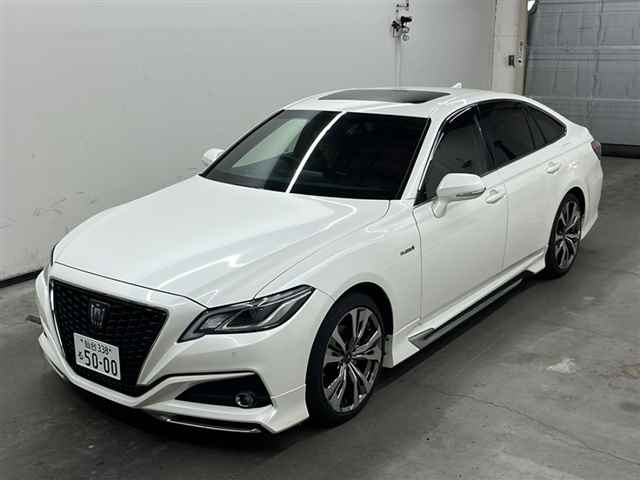 TOYOTA CROWN 2019