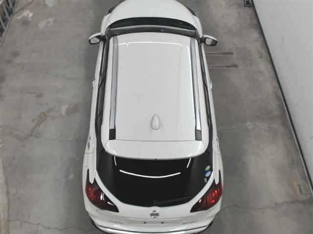 NISSAN KIX 2020