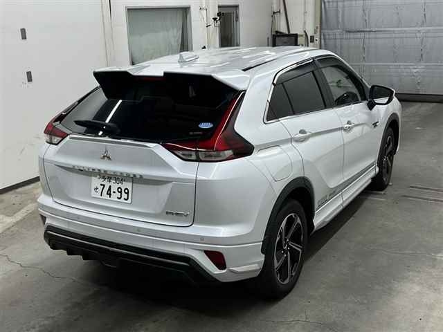 MITSUBISHI ECLIPSE CROSS 2021